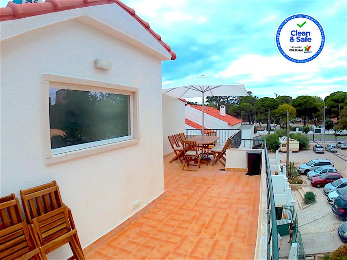 Apartment Near The Beach With Big Terrace Setúbal Exterior foto